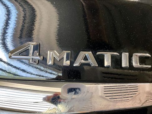 Used 2015 Mercedes-Benz C 300 4MATIC Sedan image 10