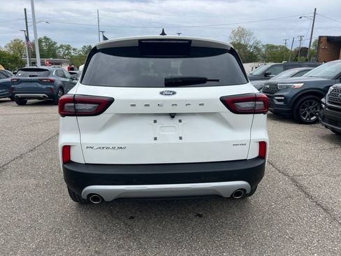 Certified 2024 Ford Escape Platinum AWD/4WD image 4