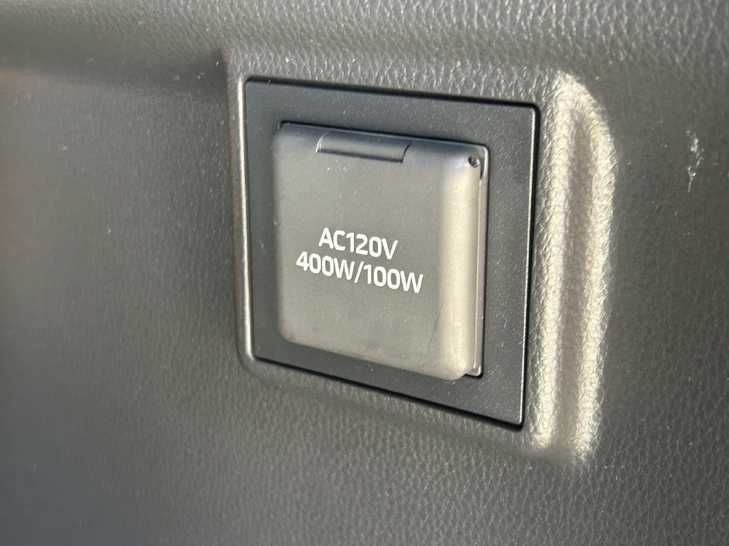 Used 2025 Lexus GX 550 w/ Accessory Package (2T) AWD/4WD image 15