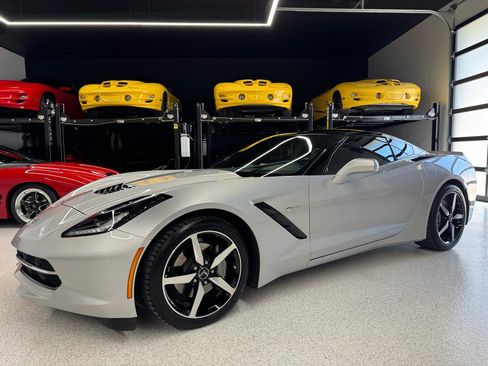 Used 2015 Chevrolet Corvette Stingray Coupe w/ 2LT Preferred Equipment Group RWD image 8