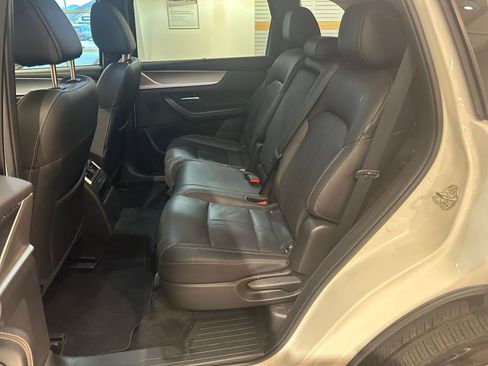 Used 2025 MAZDA CX-70 3.3 Turbo w/ Preferred Package image 25