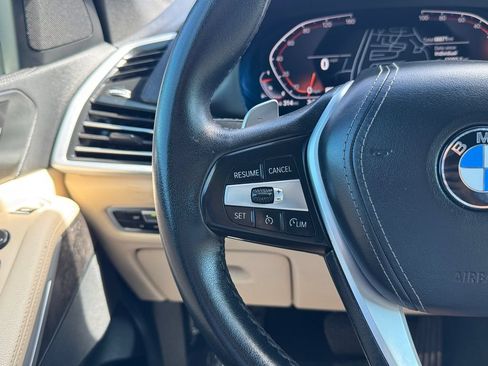 Used 2022 BMW X5 sDrive40i w/ Premium Package RWD image 10
