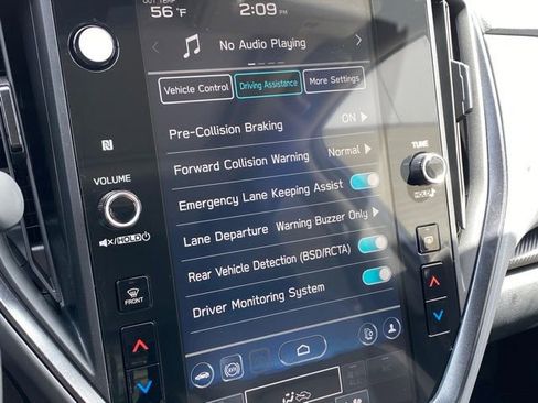 New 2026 Subaru Crosstrek 2.5i Limited AWD/4WD image 17