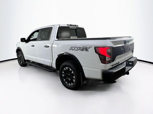 Used 2021 Nissan Titan PRO-4X w/ Pro-4x Convenience Package image 7