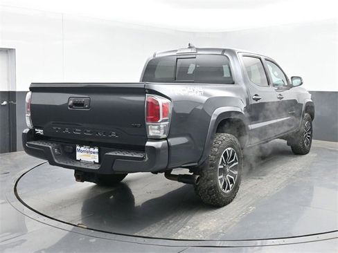 Used 2020 Toyota Tacoma TRD Sport w/ Blackout Package image 14