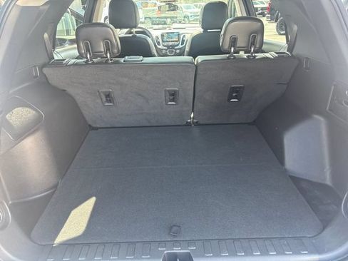 Used 2018 Chevrolet Equinox Premier AWD/4WD image 22