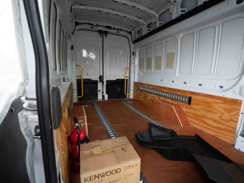 Used 2023 Ford Transit 250 148 High Roof Extended AWD image 20