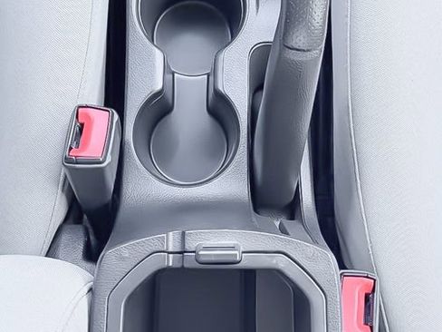 Used 2015 Chevrolet Cruze LT image 24