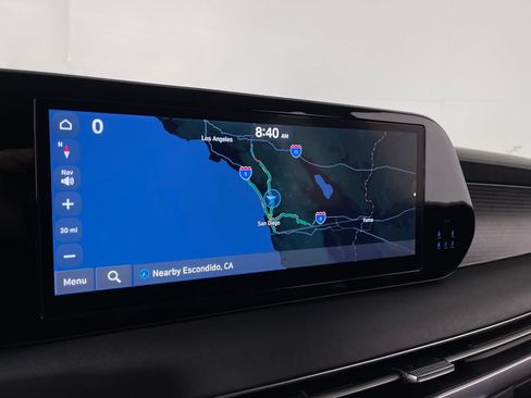 Certified 2024 Hyundai Palisade Limited FWD image 22