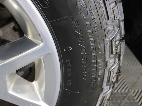 Used 2018 GMC Sierra 1500 SLT w/ SLT Premium Package image 20