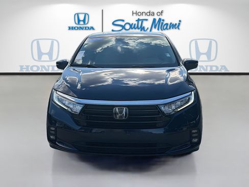 Certified 2023 Honda Odyssey EX-L image 2