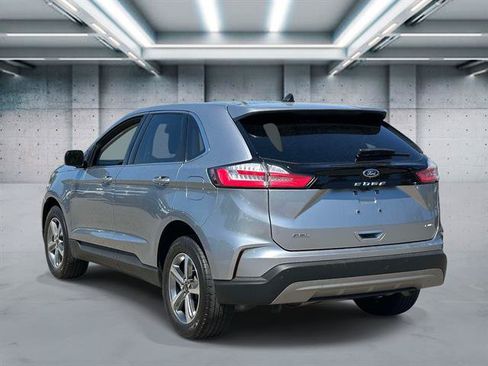 Used 2023 Ford Edge SEL w/ Convenience Package AWD/4WD image 5