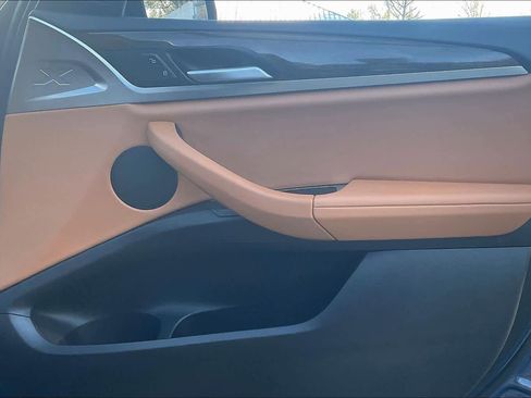 Used 2022 BMW X3 xDrive30i w/ Convenience Package AWD/4WD image 22