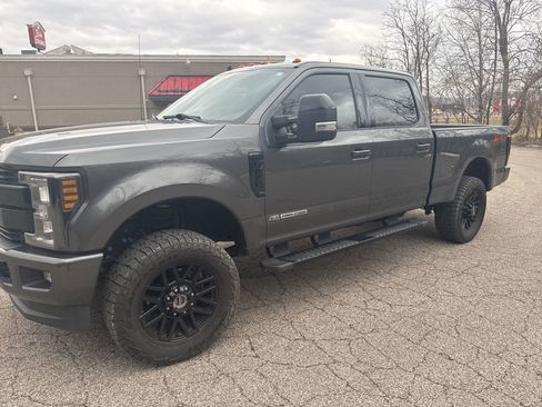 Used 2019 Ford F250 Lariat image 10