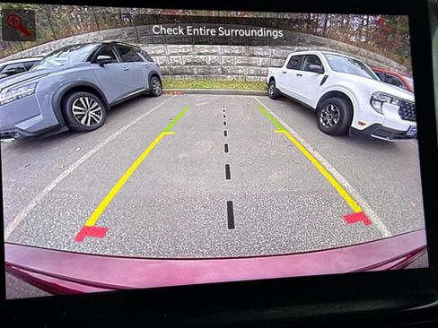 Used 2024 Jeep Grand Cherokee Limited w/ Black Appearance Package image 22