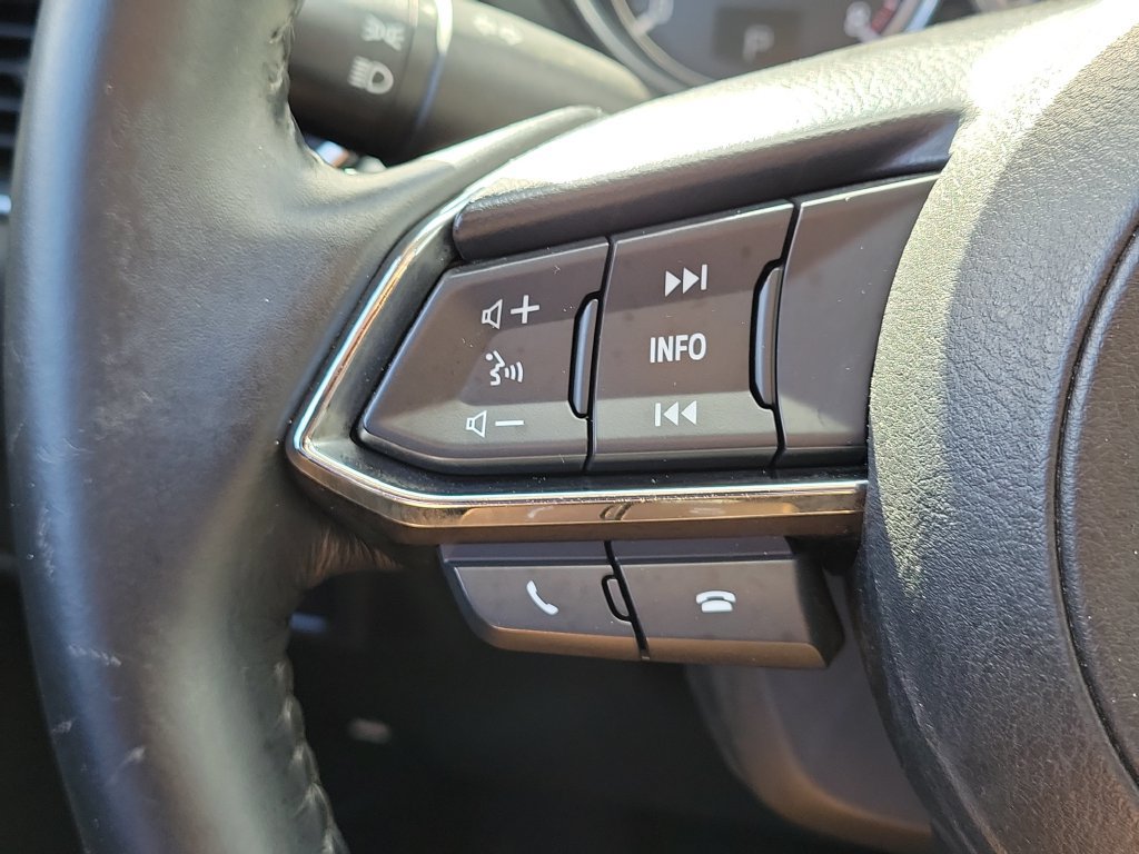 Used 2018 MAZDA CX-5 Touring w/ Preferred Equipment Package FWD image 9