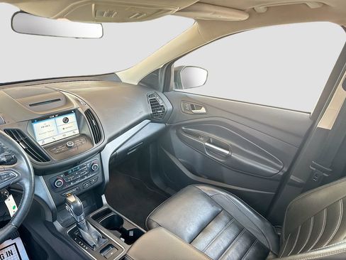 Used 2018 Ford Escape SEL image 26