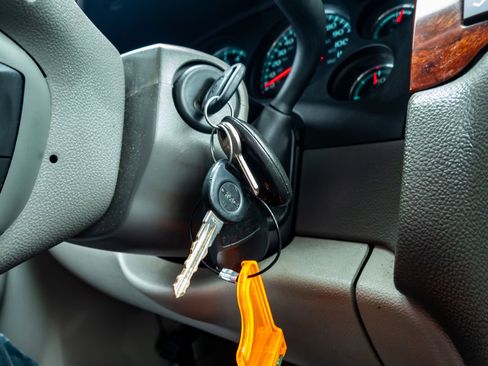 Used 2011 GMC Sierra 1500 SLT w/ SLT Convenience Package image 20