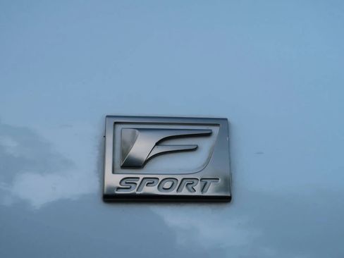 Used 2018 Lexus IS 300 F Sport RWD image 11