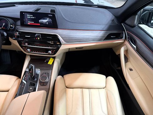 Used 2017 BMW 540i image 19
