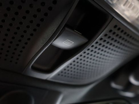 Used 2019 Mercedes-Benz E 300 image 33