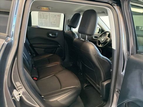 Used 2019 Jeep Compass Limited w/ Safety & Security Group AWD/4WD image 35