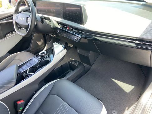 Used 2022 Kia EV6 GT-Line RWD image 26