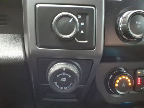 Used 2020 Ford F150 XLT w/ Equipment Group 302A Luxury image 22