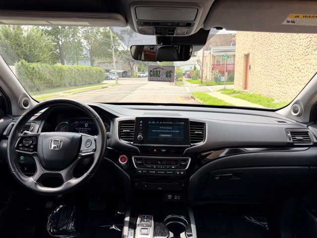 Used 2020 Honda Pilot Touring image 29