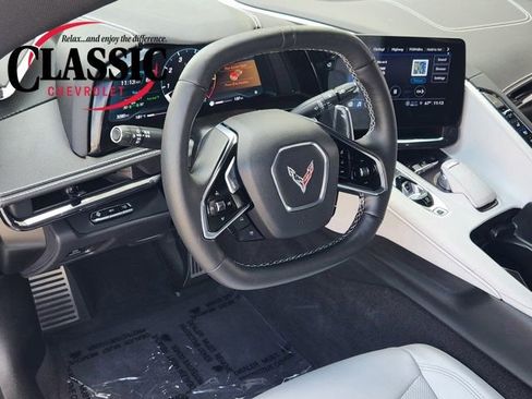 Used 2023 Chevrolet Corvette Stingray Preferred Cpe w/ Engine Appearance Package image 38