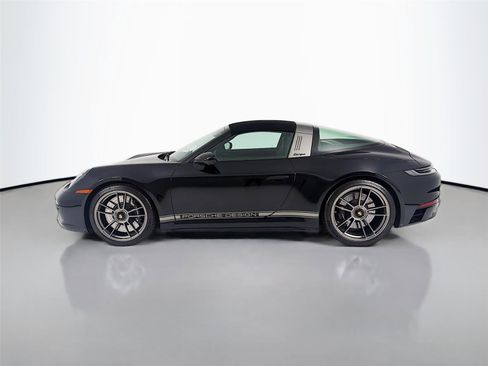 Certified 2023 Porsche 911 50th Anniversary Edition image 2