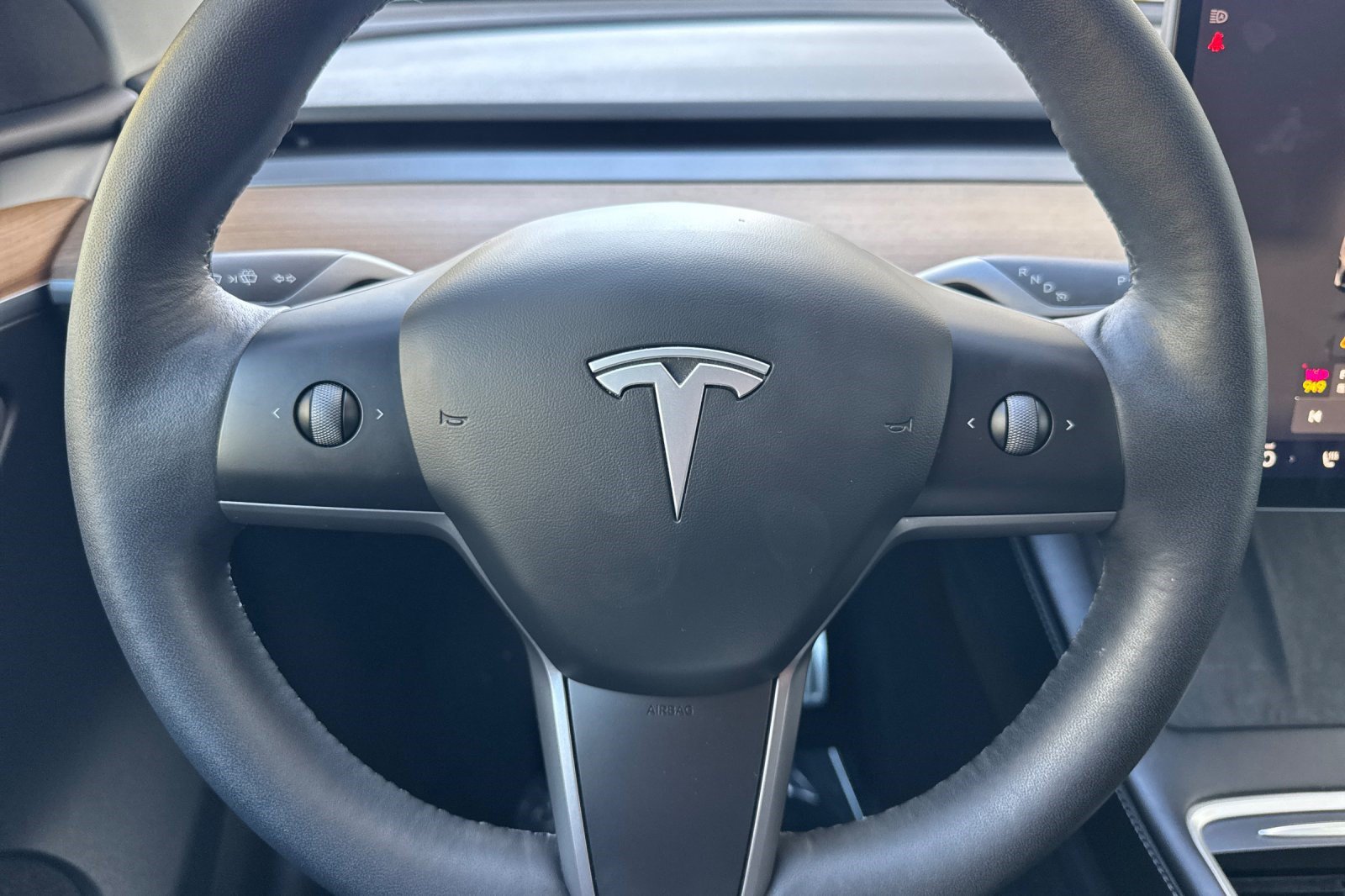 Used 2023 Tesla Model Y Performance AWD/4WD image 11