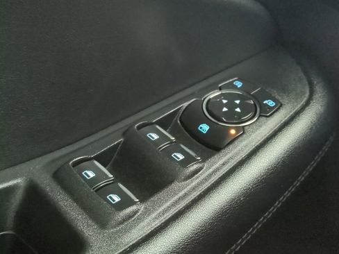 Used 2022 Ford Edge SEL AWD/4WD image 31