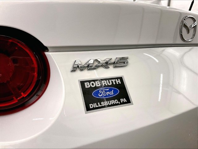 Used 2016 MAZDA MX-5 Miata Grand Touring RWD image 13