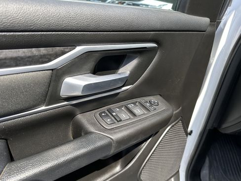 Used 2023 RAM 1500 Big Horn image 23