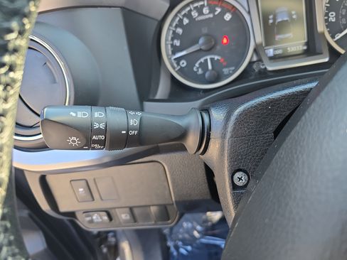 Used 2021 Toyota Tacoma SR5 image 28