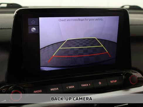 Used 2023 Kia Forte LXS w/ LXS Technology Package image 5