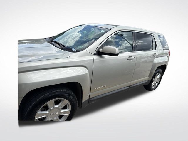 Used 2013 GMC Terrain SLE FWD image 2