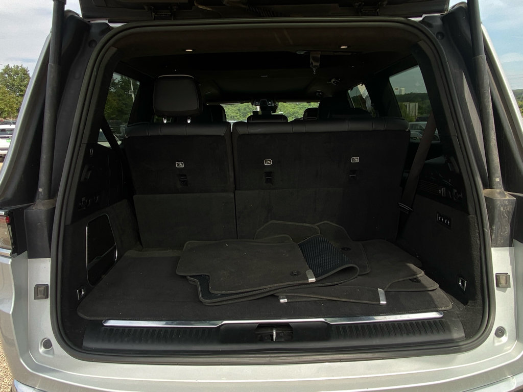 Used 2023 Jeep Grand Wagoneer Series II AWD/4WD image 12