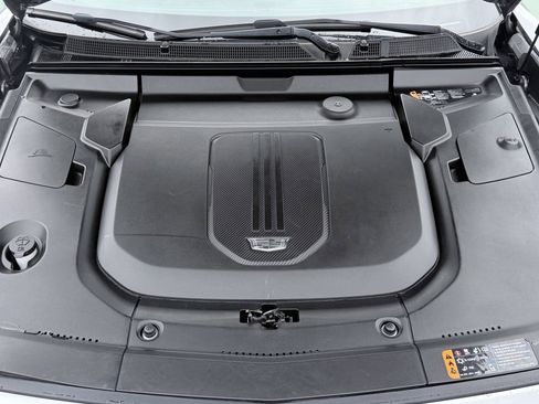 Used 2024 Cadillac Lyriq Luxury image 20