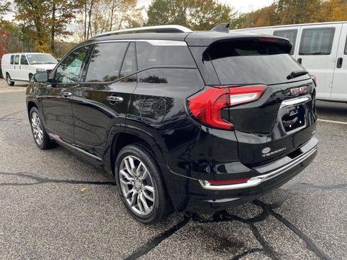 Used 2022 GMC Terrain Denali w/ LPO, Floor Liner Package image 5