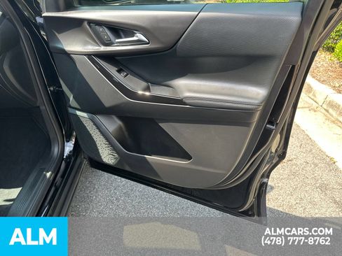 Used 2025 Chevrolet Equinox LT FWD image 17