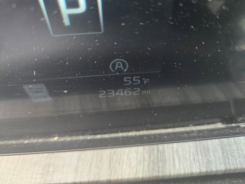 Used 2025 Kia Telluride EX image 3