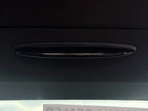 Used 2016 Mercedes-Benz S 550 4MATIC Sedan image 21