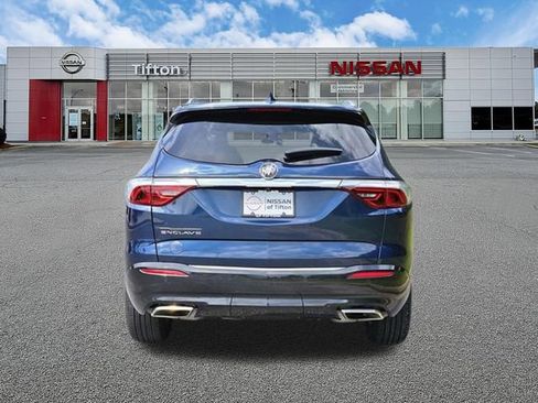 Used 2023 Buick Enclave Essence FWD image 5