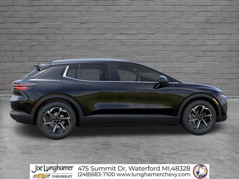 New 2026 Chevrolet Equinox EV LT FWD image 5