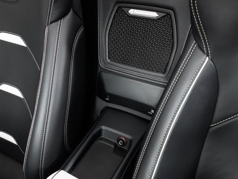 Used 2021 Lamborghini Huracan EVO RWD image 50