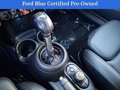 Used 2019 MINI Cooper S w/ Signature Upholstery Package image 16