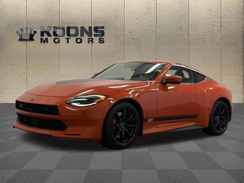 Used 2024 Nissan Z Performance w/ Heritage Edition RWD image 1