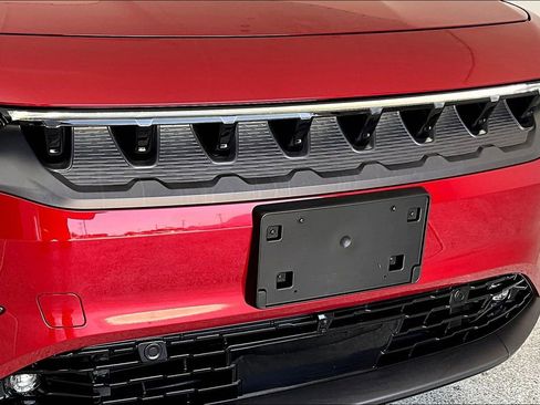 Used 2025 Jeep Wagoneer S Limited image 36